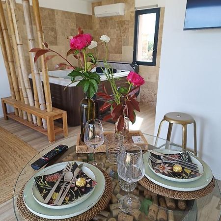 Le Pavillon Des Pivoines Bed and Breakfast Ιέρ Εξωτερικό φωτογραφία